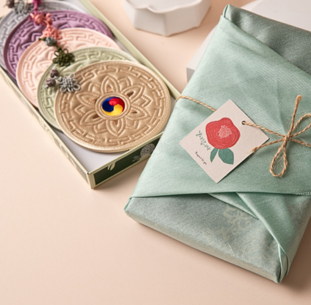 Taegeuk Korean Tea Coaster Gift Set – Handmade in Korea
